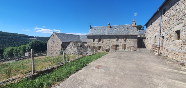 Corps de ferme dans le parc naturel de l'Aubrac