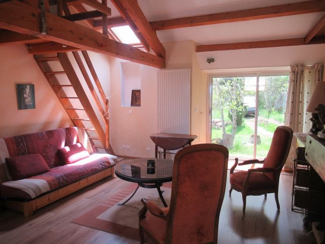 Ancienne ferme avec 750 m² de terrain