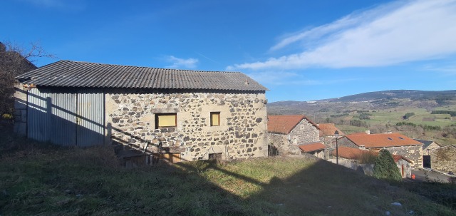 Grange typique a restaurée