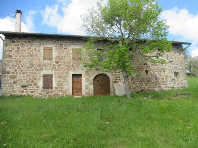 Ancienne ferme, toiture neuve